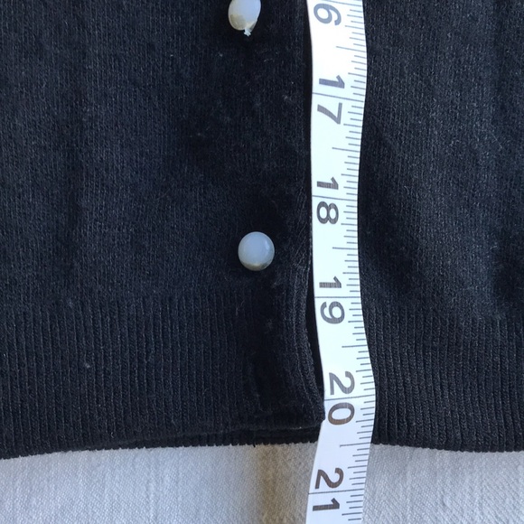 Vintage fur collar button up sweater - Picture 9 of 10